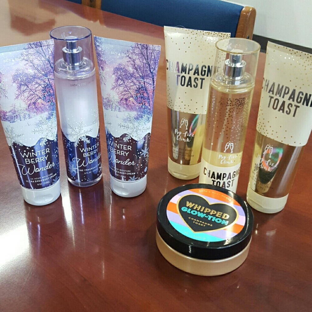 Champagne Toast & Winter Berry Wonder Bath & Body